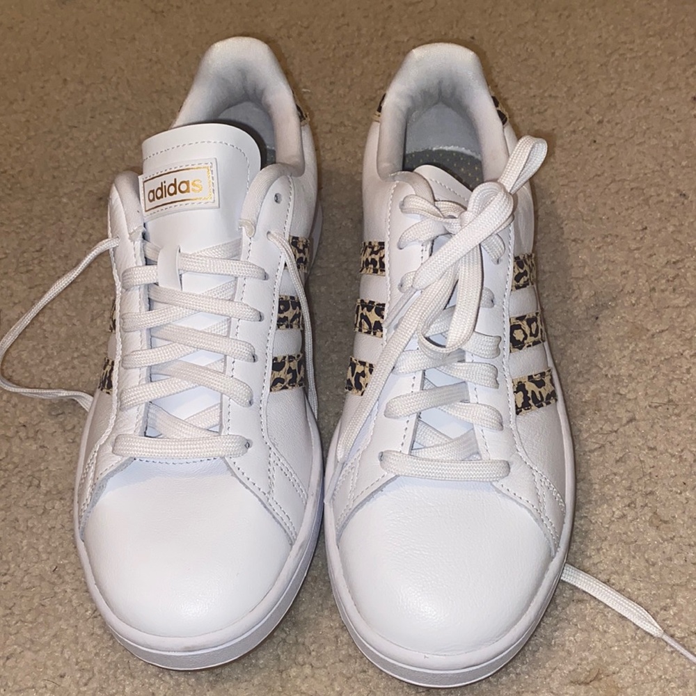 Never worn, Adidas sneakers